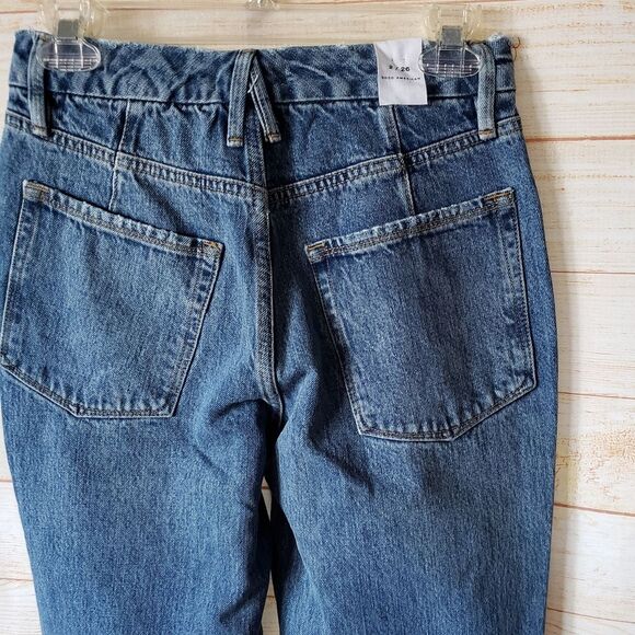 Good American Distressed 100% Cotton Denim Jeans in Indigo061 - Picture 4 of 8